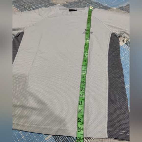 Arc'teryX T Shirt Mens size M - Picture 4 of 5